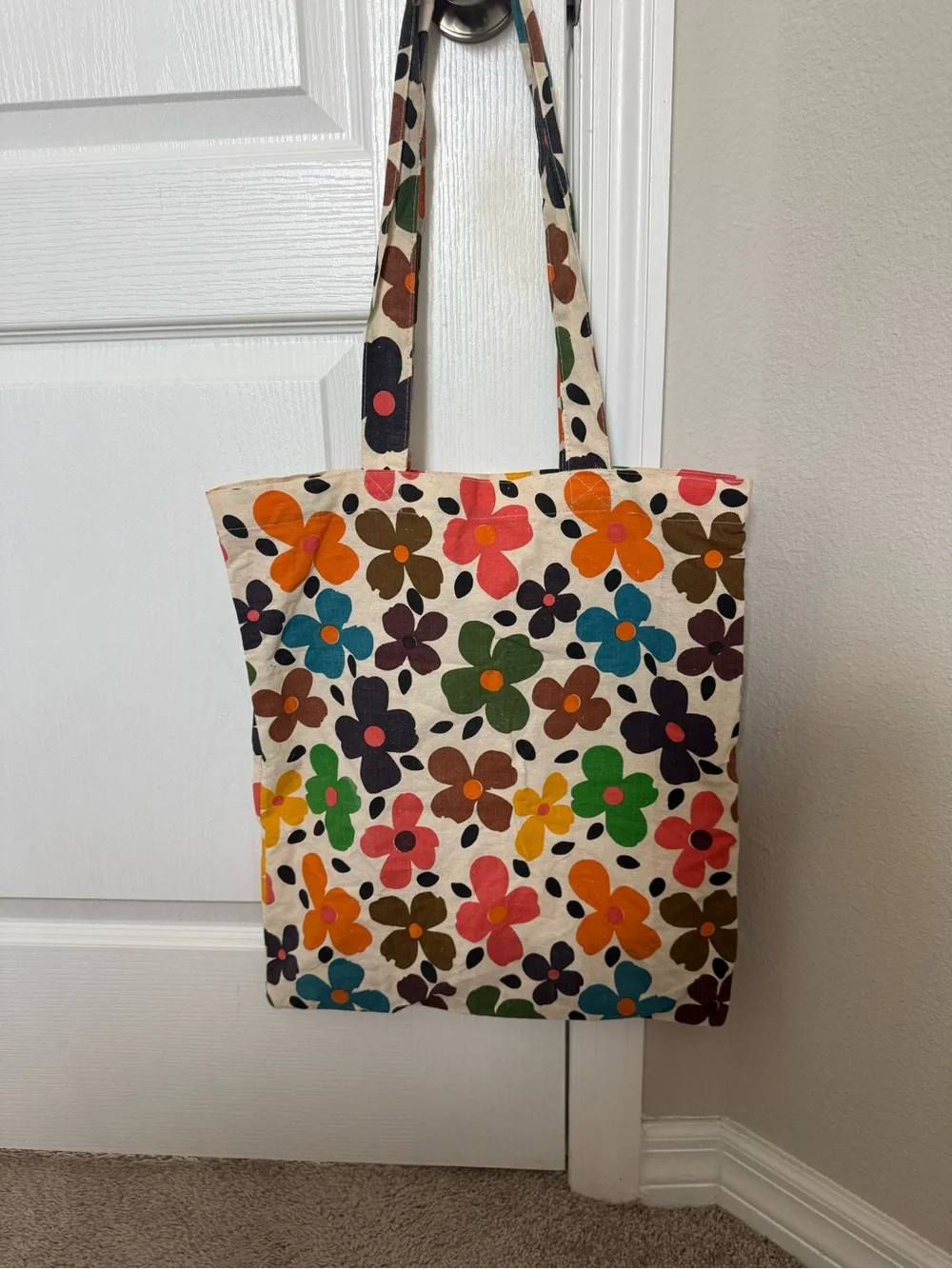 Floral Canvas Tote Bag in Multi Color